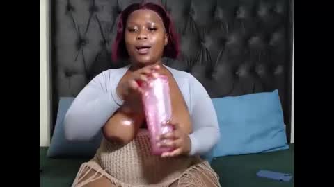 millyqueen56 online show from March 2026 08:31:01 PM