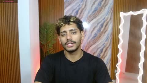 milo_tay online show from April 2026 03:00:01 AM