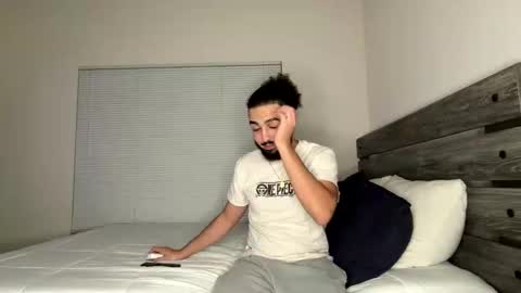 MilahMilosh online show from October 2025 03:29:02 AM