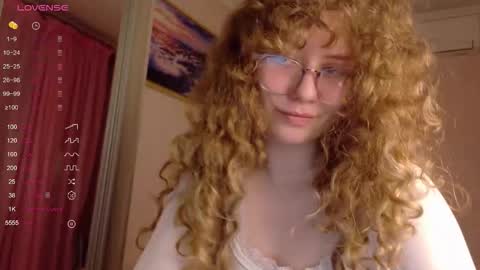 milounee online show from March 2026 05:30:01 PM