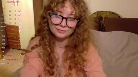 milounee online show from April 2026 04:57:02 PM