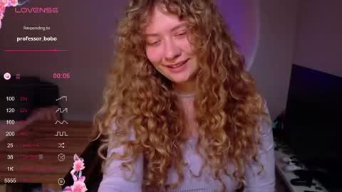 Snapshot of milounee chatting on June 2026 04:11:02 PM milounee online show from June 2026 04:11:02 PM