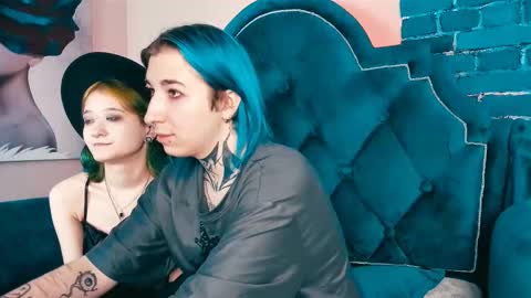Snapshot of milten_trish chatting on December 2024 05:15:01 PM milten_trish online show from December 2024 05:15:01 PM