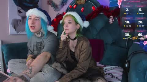 Snapshot of milten_trish chatting on December 2024 08:43:02 PM milten_trish online show from December 2024 08:43:02 PM