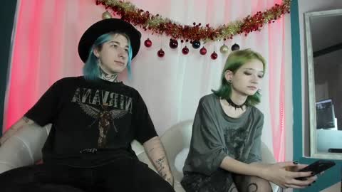 Snapshot of milten_trish chatting on December 2024 12:28:02 AM milten_trish online show from December 2024 12:28:02 AM
