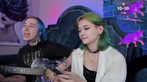 Snapshot of milten_trish chatting on January 2025 09:37:01 PM milten_trish online show from January 2025 09:37:01 PM