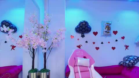 Milu ballmer  online show from February 2026 06:48:01 PM