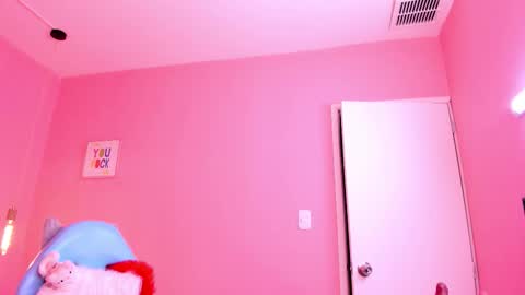 milu_carbajal_x online show from February 2026 10:49:01 AM