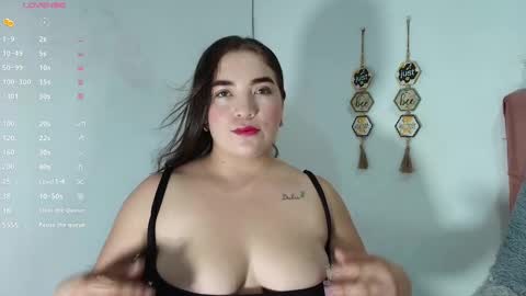 Snapshot of milu_gomez chatting on September 2025 07:47:01 PM Milu Gomez online show from September 2025 07:47:01 PM