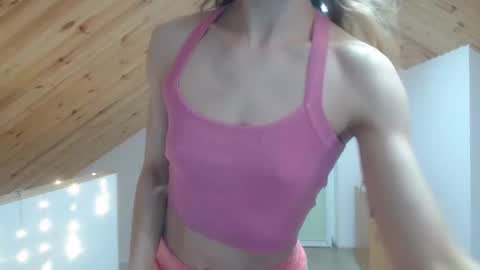 milusea online show from January 2025 01:47:01 PM