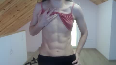 milusea online show from September 2025 11:34:02 AM