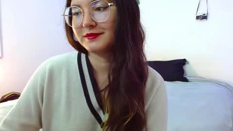 mily_baker online show from January 2025 04:48:01 PM