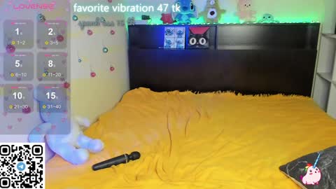 Snapshot of milyamess chatting on December 2024 07:00:01 PM Emily online show from December 2024 07:00:01 PM