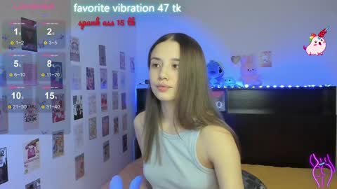 Snapshot of milyamess chatting on January 2025 04:09:01 PM Emily online show from January 2025 04:09:01 PM