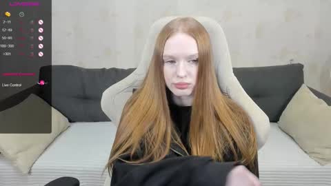 Snapshot of milymi_ chatting on September 2025 12:16:01 PM Milena and Jasper online show from September 2025 12:16:01 PM