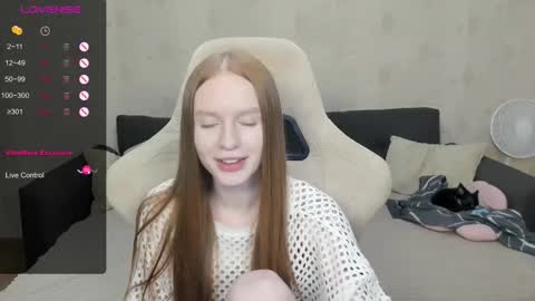 Snapshot of milymi_ chatting on September 2025 01:46:01 PM Milena and Jasper online show from September 2025 01:46:01 PM