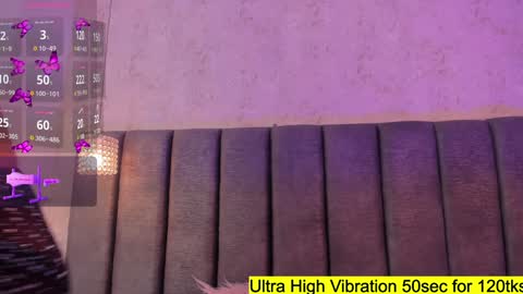 Snapshot of milyy_vermont chatting on December 2024 11:46:01 PM Milyy online show from December 2024 11:46:01 PM