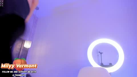 Snapshot of milyy_vermont chatting on January 2025 07:49:01 PM Milyy online show from January 2025 07:49:01 PM