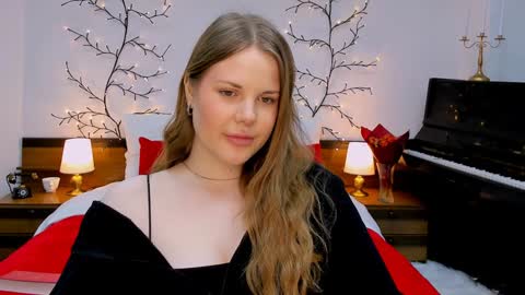 Kelly online show from February 2025 09:15:01 AM