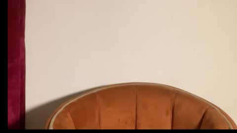 mimi online show from September 2025 12:37:02 PM