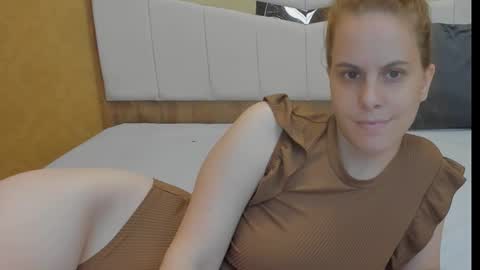 mimixo99 online show from September 2025 08:32:02 PM