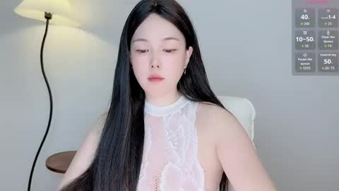 mimmouo online show from April 2026 04:04:02 PM