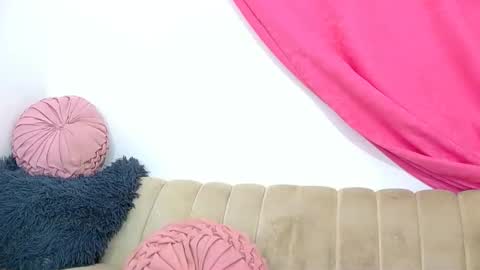 mina_hotty online show from May 2026 03:30:01 PM