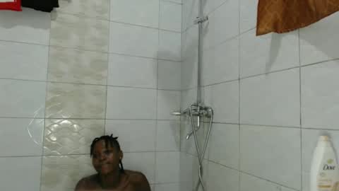 minatah6 online show from November 2025 12:14:02 PM