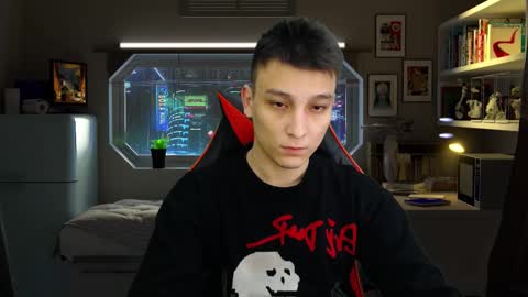 MINATO online show from November 2025 06:51:01 PM