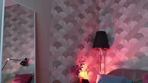 Frances  Next streams Thu Fri Sat 8am -  4pm GMT3 online show from May 2026 05:37:01 AM