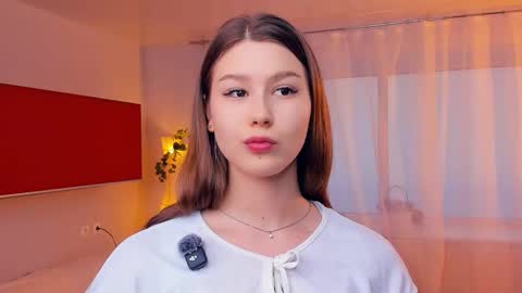 Snapshot of minditrelles chatting on October 2025 07:22:01 AM Mindi online show from October 2025 07:22:01 AM