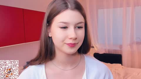 Snapshot of minditrelles chatting on November 2025 07:06:02 AM Mindi online show from November 2025 07:06:02 AM