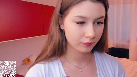 Snapshot of minditrelles chatting on November 2025 07:16:01 AM Mindi online show from November 2025 07:16:01 AM