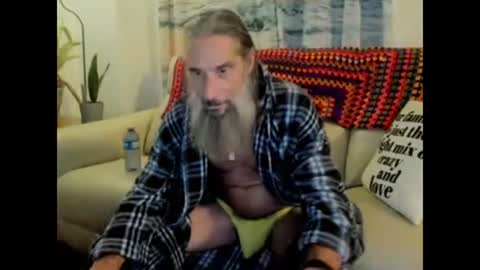 mindphuk online show from November 2025 01:38:02 AM