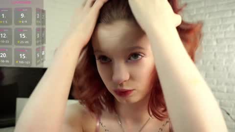 Snapshot of mineliaaa chatting on January 2025 01:06:01 AM Wanda online show from January 2025 01:06:01 AM