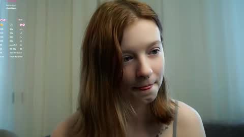 Snapshot of mineliaaa chatting on February 2025 04:28:02 AM Wanda online show from February 2025 04:28:02 AM