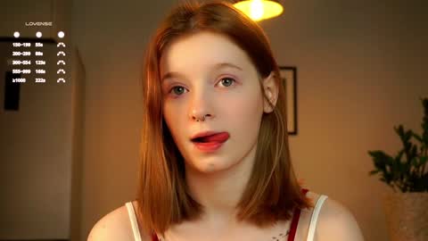 Snapshot of mineliaaa chatting on February 2025 01:11:01 AM Wanda online show from February 2025 01:11:01 AM