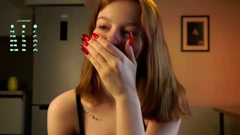 Snapshot of mineliaaa chatting on March 2025 01:15:01 AM Wanda online show from March 2025 01:15:01 AM