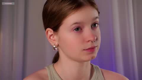 Snapshot of mineliaaa chatting on September 2025 01:27:01 AM Wanda online show from September 2025 01:27:01 AM