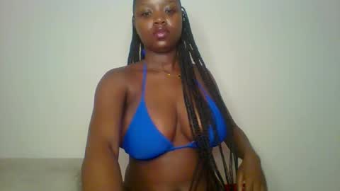 STRAWBERRY online show from May 2026 12:38:01 AM