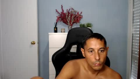 Snapshot of mini_pitbull chatting on July 2026 11:08:02 AM mini_pitbull online show from July 2026 11:08:02 AM