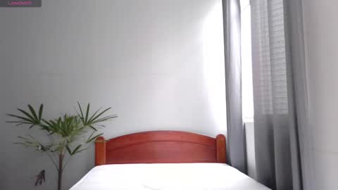   Mini Mila Kunis ft Ashton Katchero. Follow me to stay in touch  online show from March 2026 04:45:02 PM