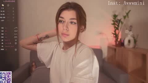 Snapshot of minirini chatting on November 2025 03:24:01 PM Rina online show from November 2025 03:24:01 PM