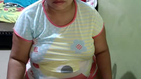 Snapshot of minnie_bbw69 chatting on February 2025 11:21:01 AM Andrea online show from February 2025 11:21:01 AM