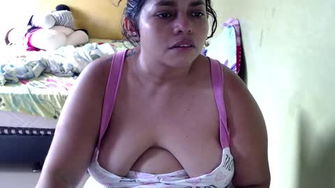 Snapshot of minnie_bbw69 chatting on March 2025 11:55:02 AM Andrea online show from March 2025 11:55:02 AM