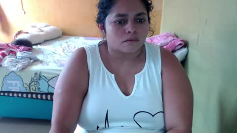 Snapshot of minnie_bbw69 chatting on July 2026 05:37:02 PM Andrea online show from July 2026 05:37:02 PM