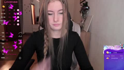 Lisa online show from December 2024 02:21:01 PM