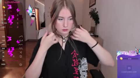 Lisa online show from February 2025 11:39:02 AM