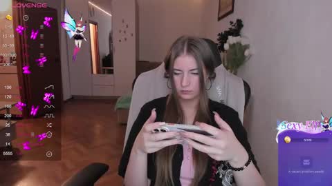 Lisa online show from March 2025 02:16:01 PM