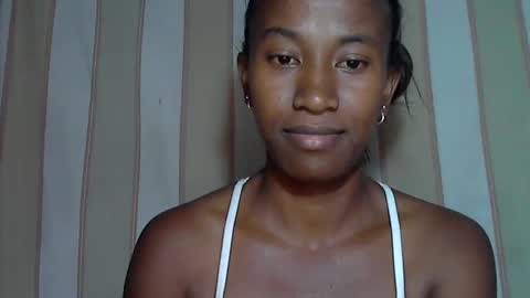 minouch211907 online show from January 2025 05:06:01 PM